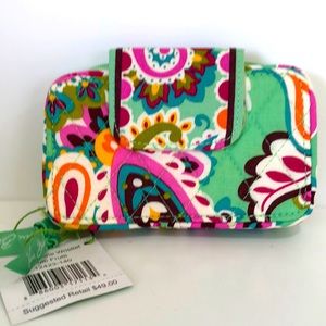 New Vera Bradley Smartphone Wristlet Tutti Frutti New w/ Tags Stocking Stuffer